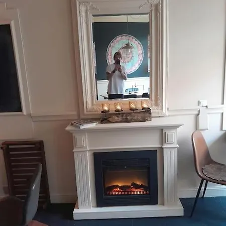 Charmante Alte Stadtvilla Lägenhet