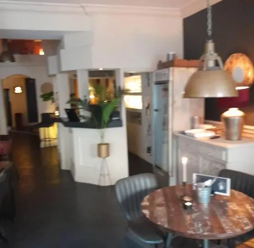 Charmante Alte Stadtvilla Διαμέρισμα